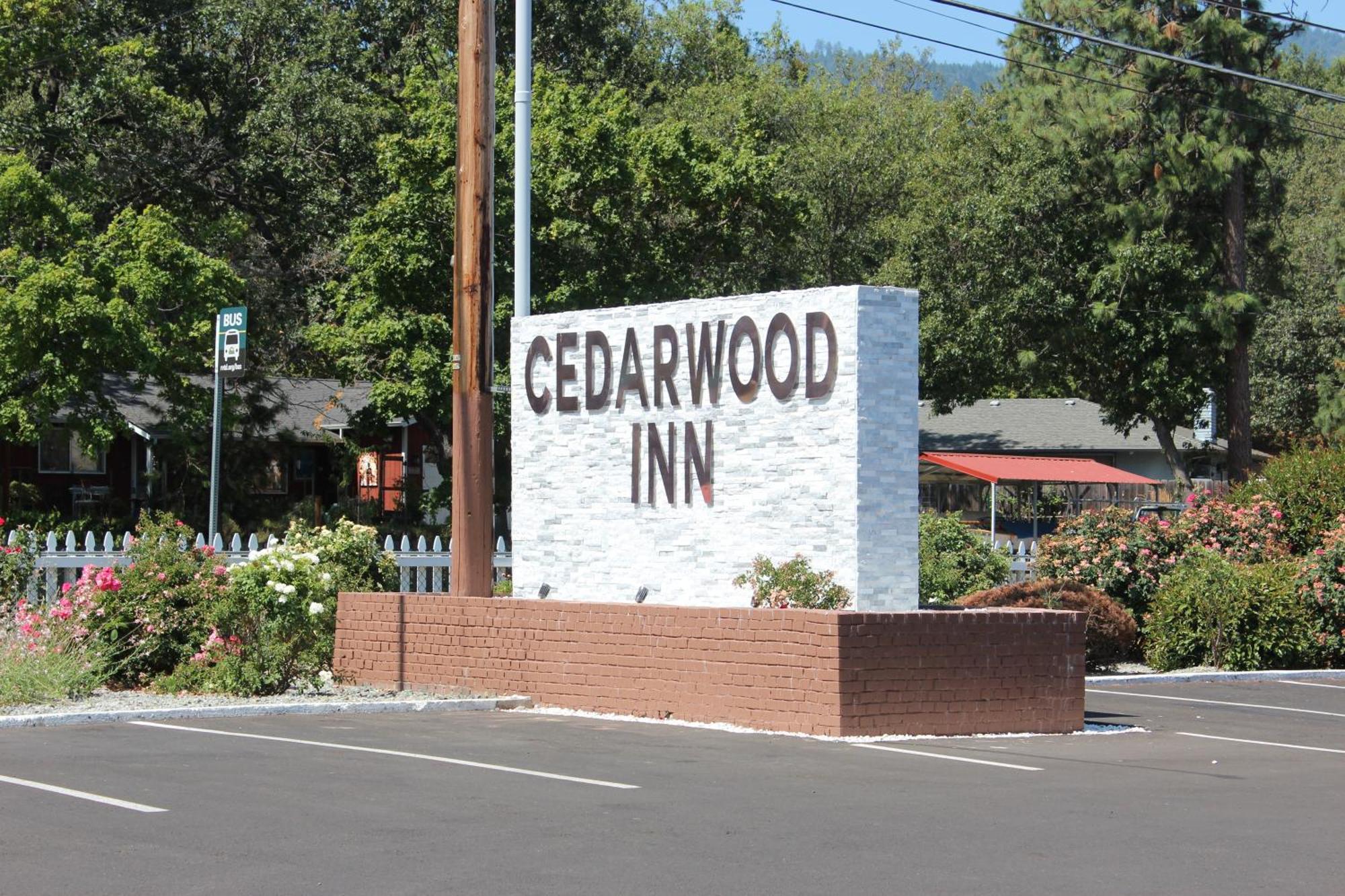 Cedarwood Inn Of Ashland Exterior foto